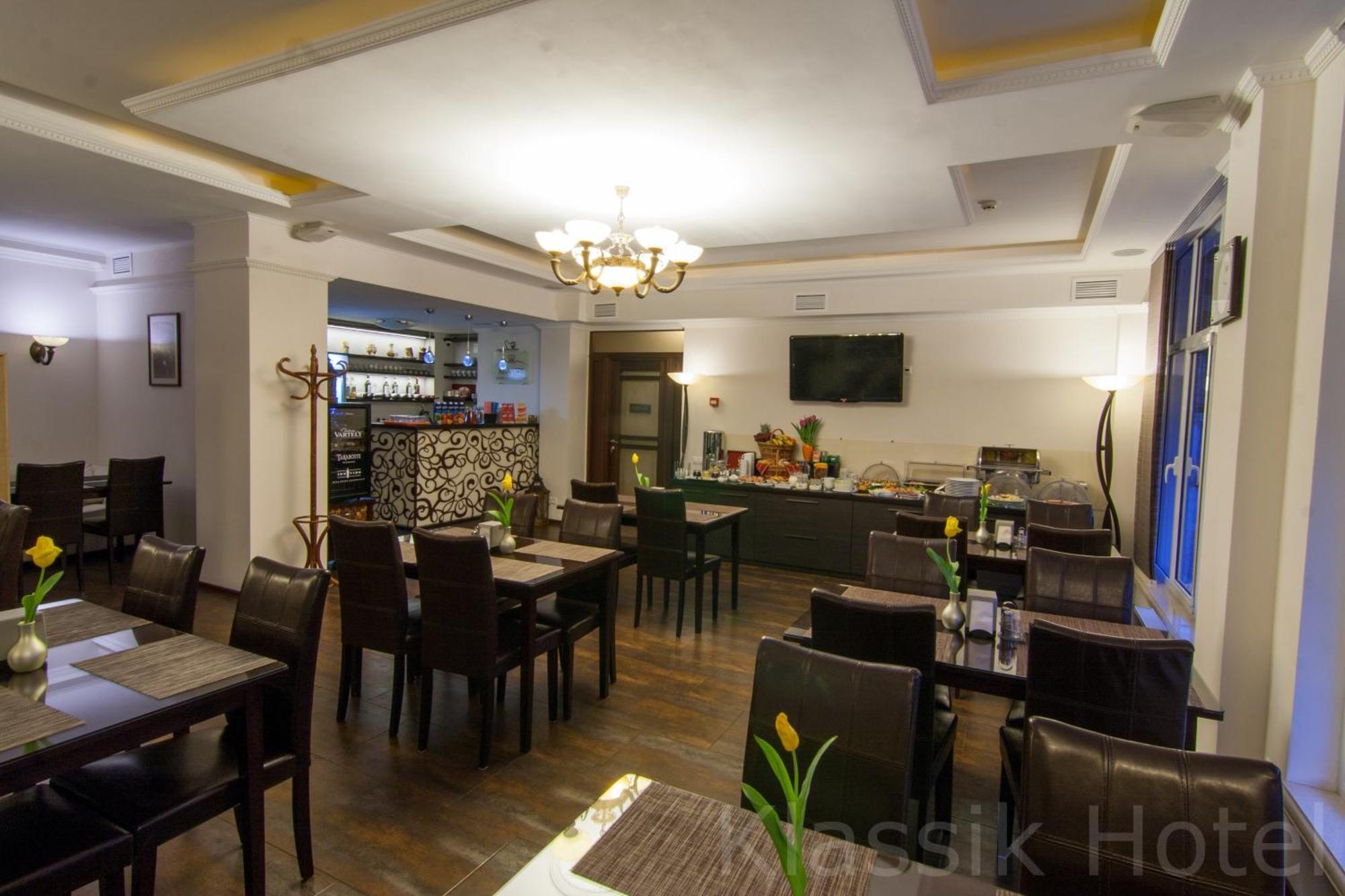 Klassik Hotel Кишинів Екстер'єр фото