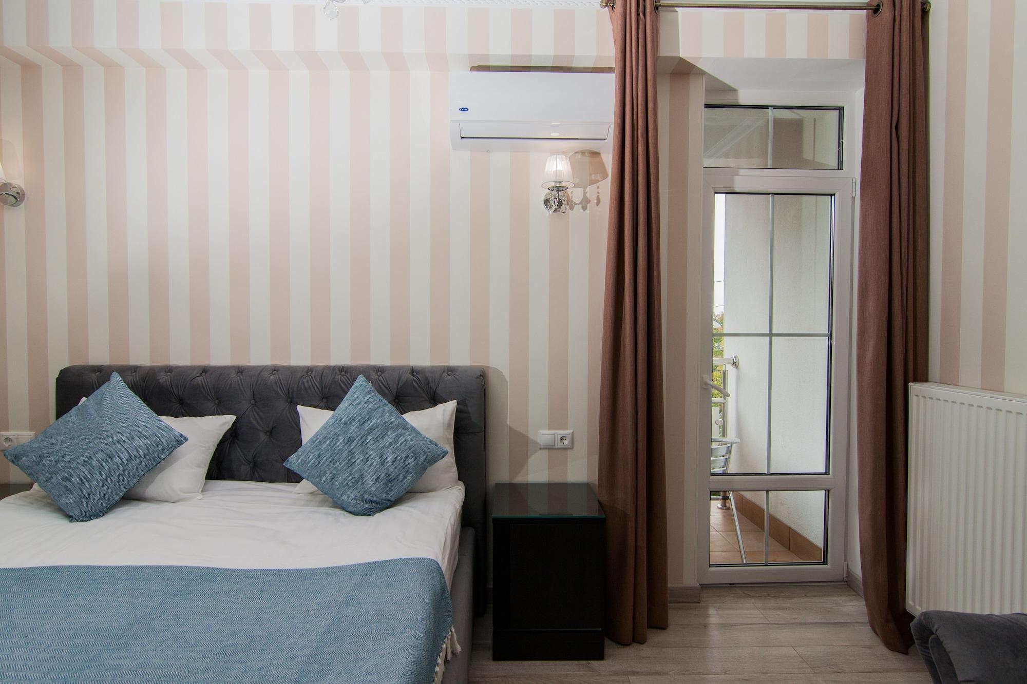 Klassik Hotel Кишинів Екстер'єр фото