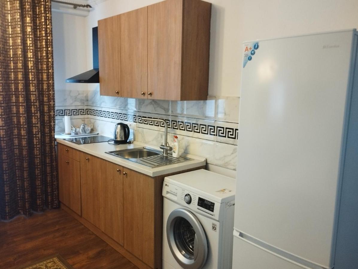 Klassik Hotel Кишинів Екстер'єр фото